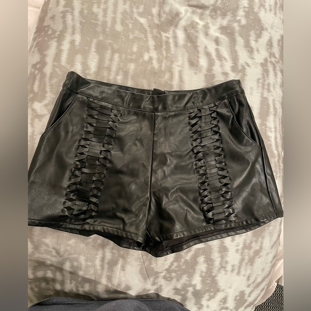 Vintage LF leather shorts with detailing and zipper in back